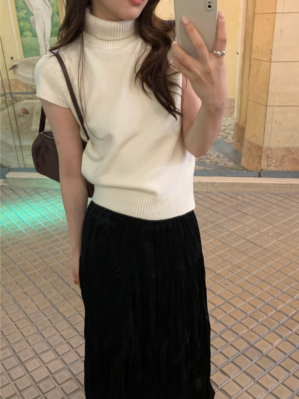 簡約知性親膚高領短袖針織衫