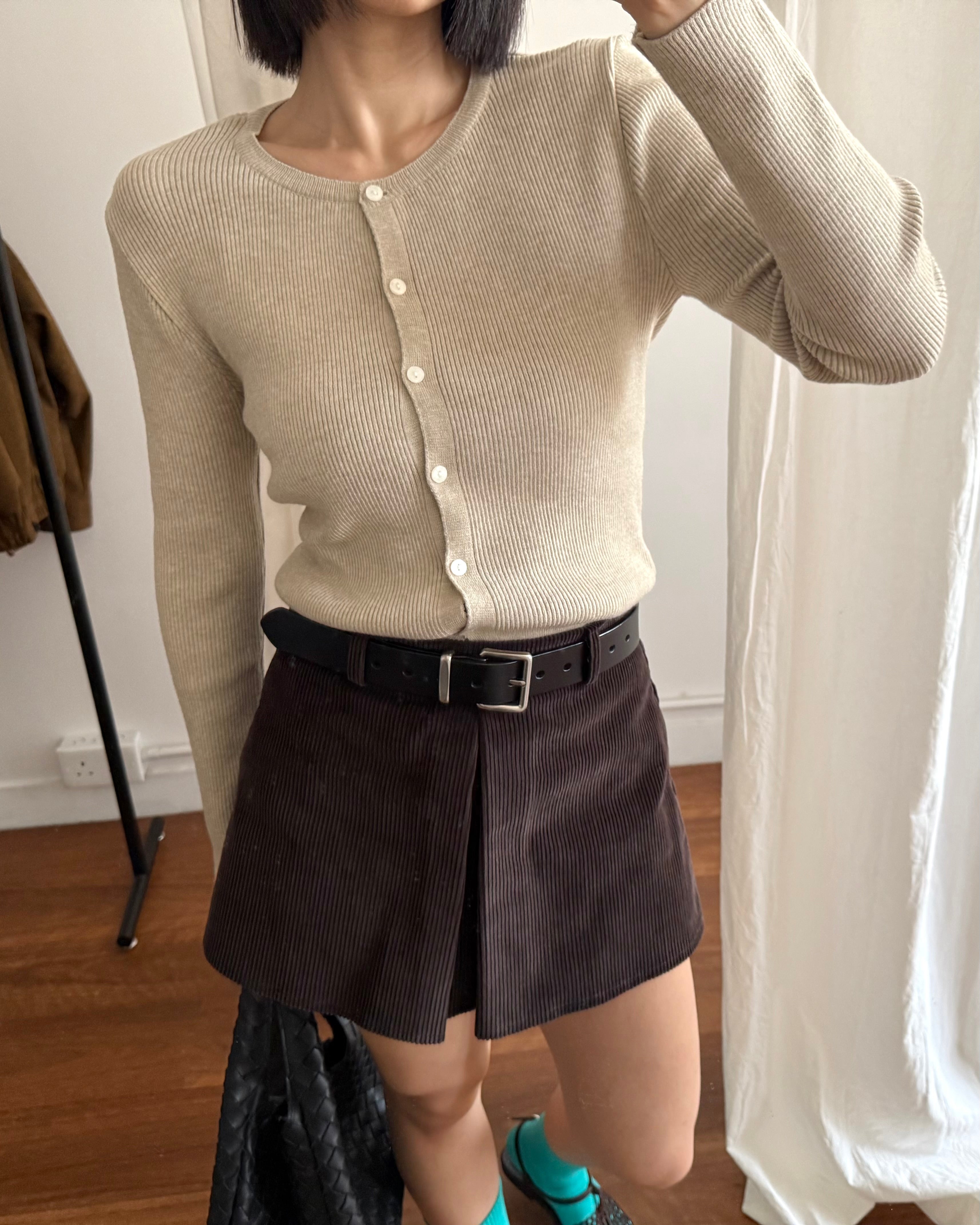 For Geeks | Library Mood: Soft textures for a quiet afternoon at your favourite corner table.