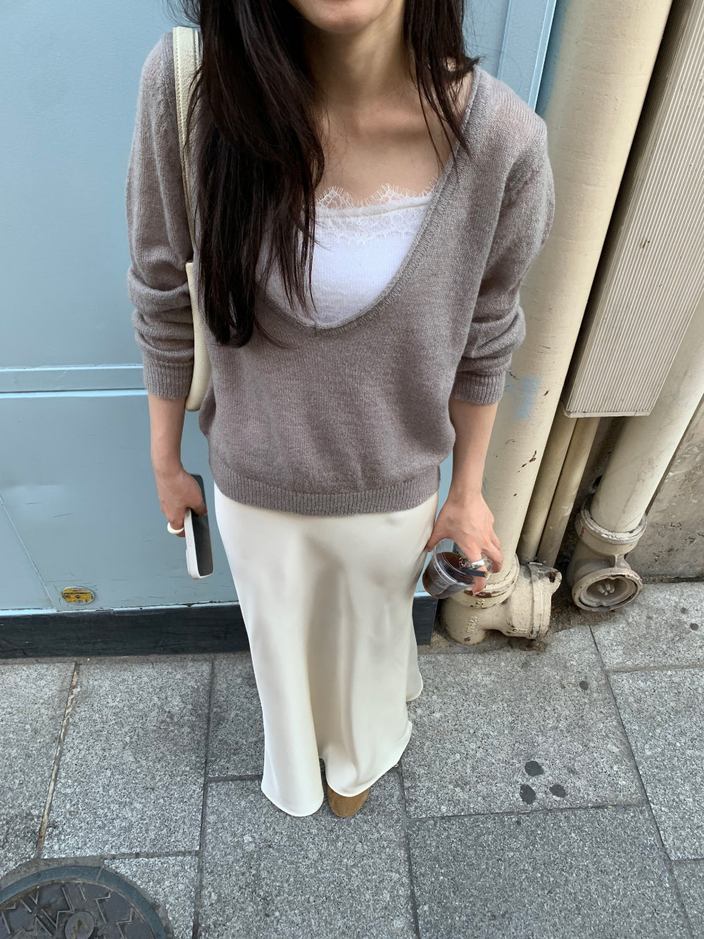 簡約微光垂墜緞面長裙