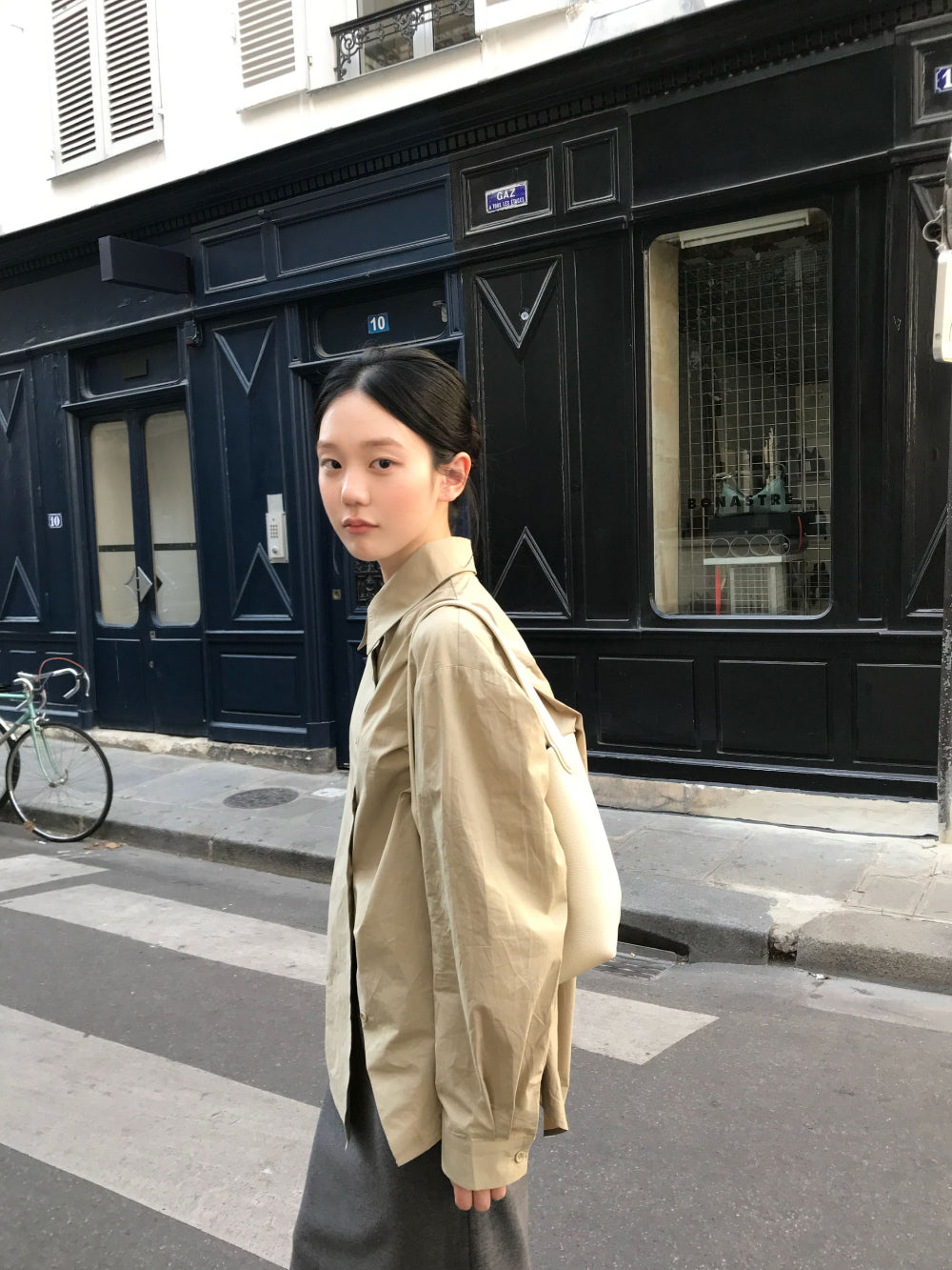 簡約率性挺版純棉微寬鬆長袖襯衫