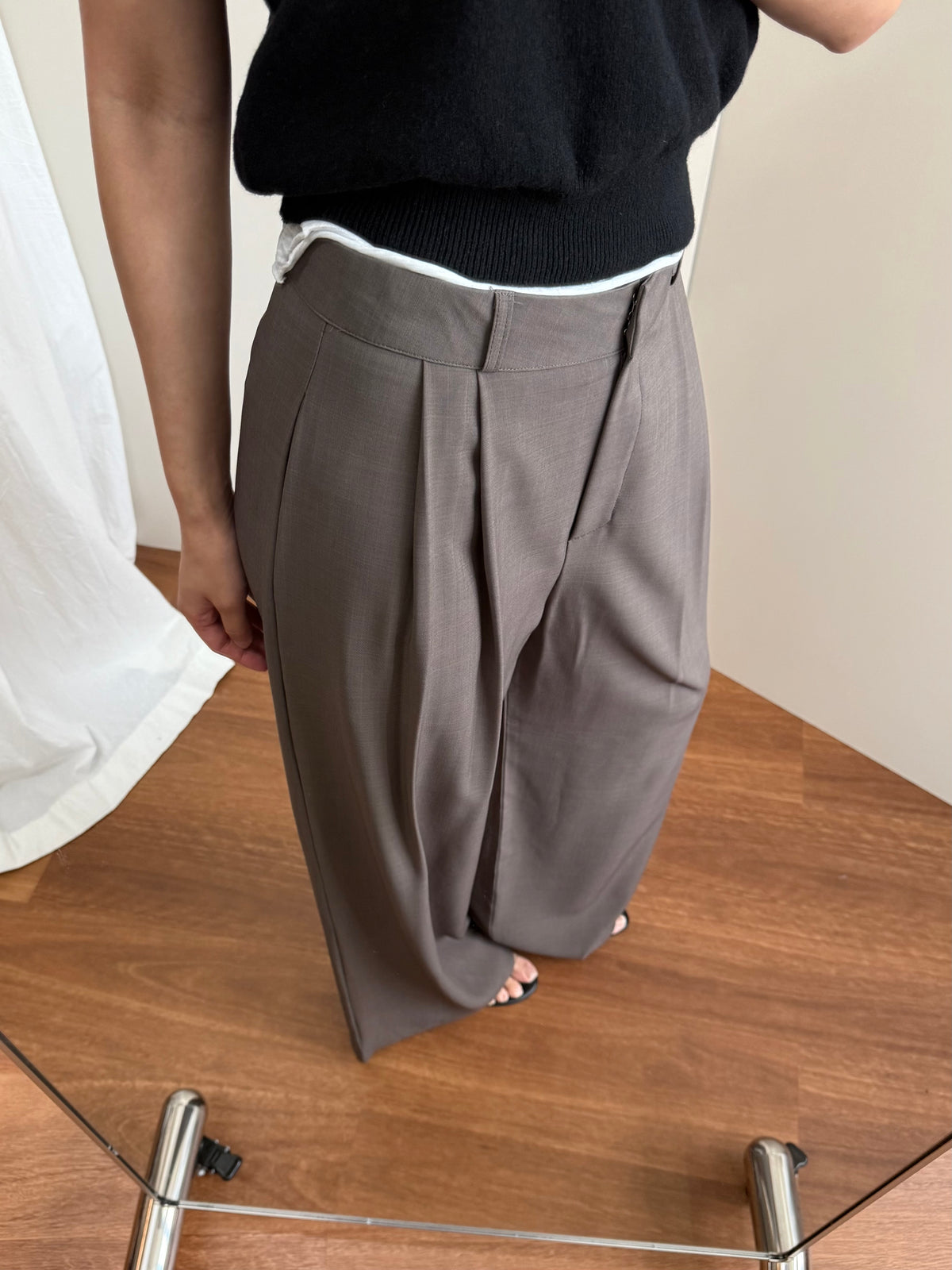 Avis 雙褶系列 輕薄飄逸闊腳西裝褲-6