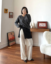 含羊毛針織V領柔軟套頭上衣