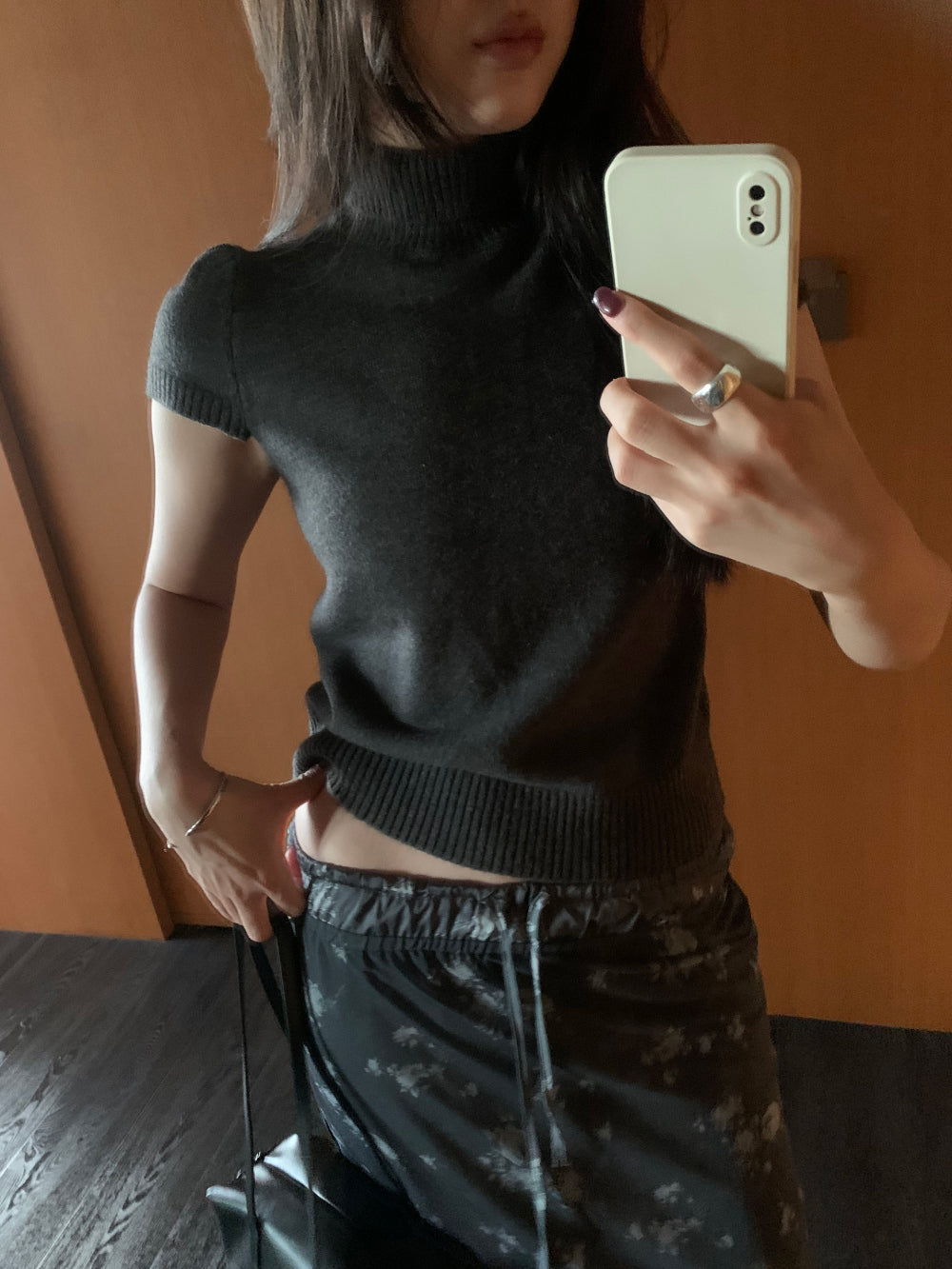 簡約知性親膚高領短袖針織衫