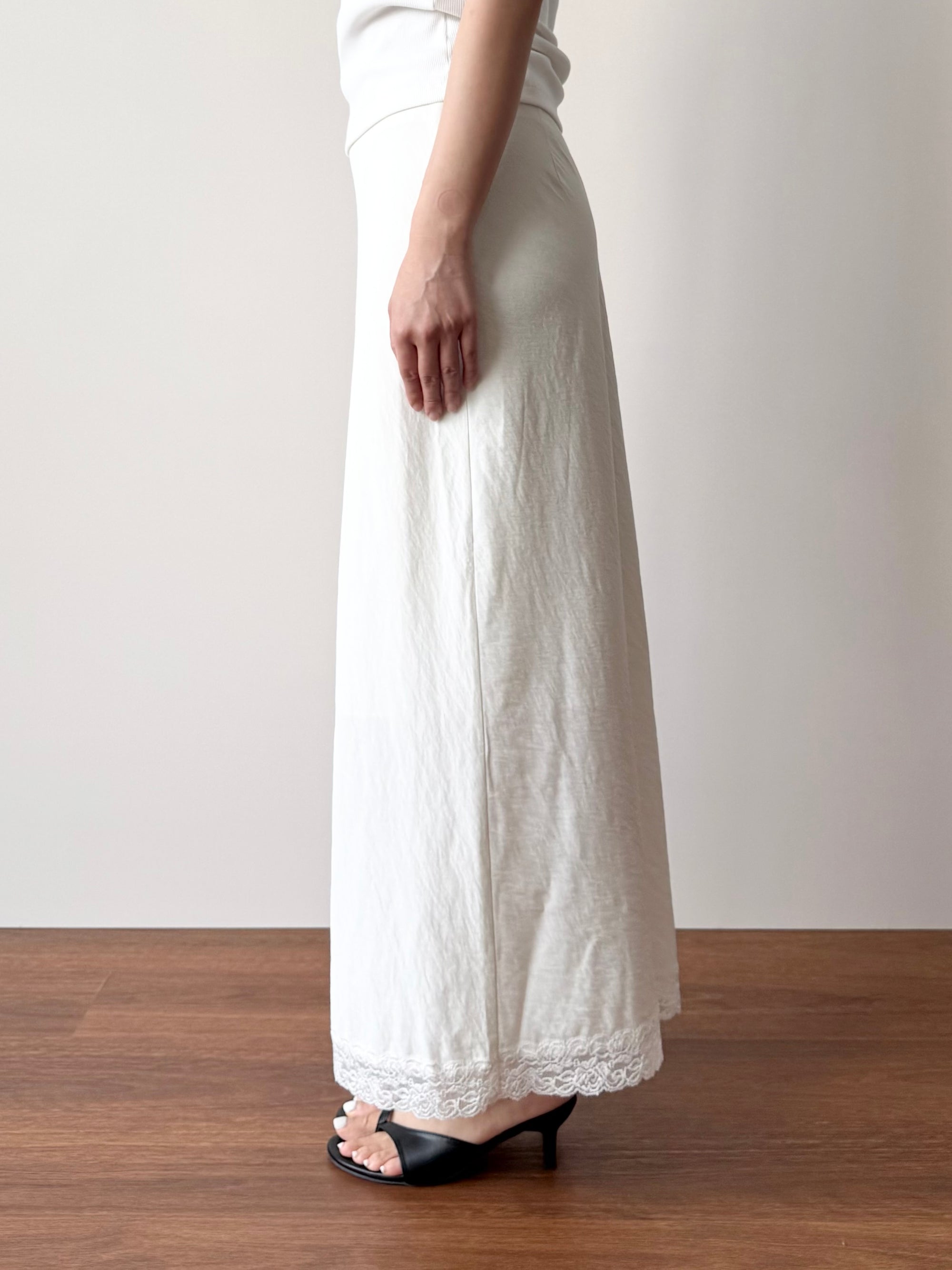 Anna - Lace Maxi Skirt
