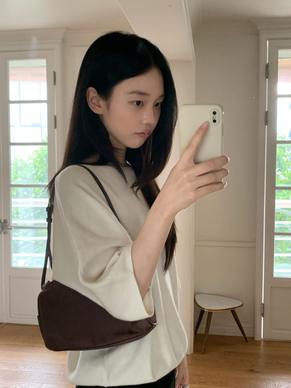 簡約優雅一字領親膚針織衫
