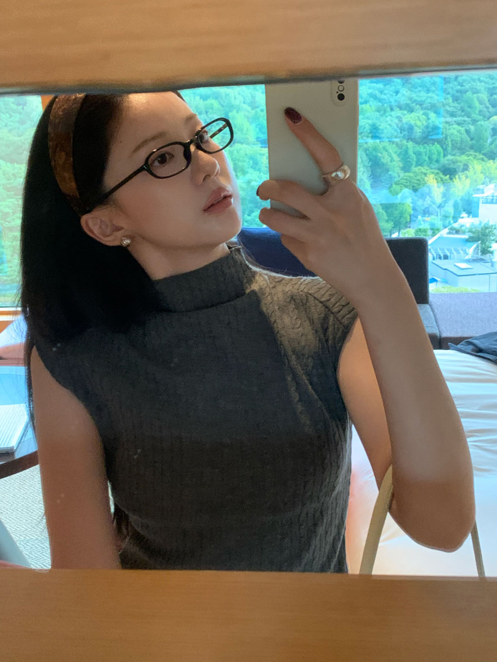 經典知性細麻花半高領蓋袖修身針織衫