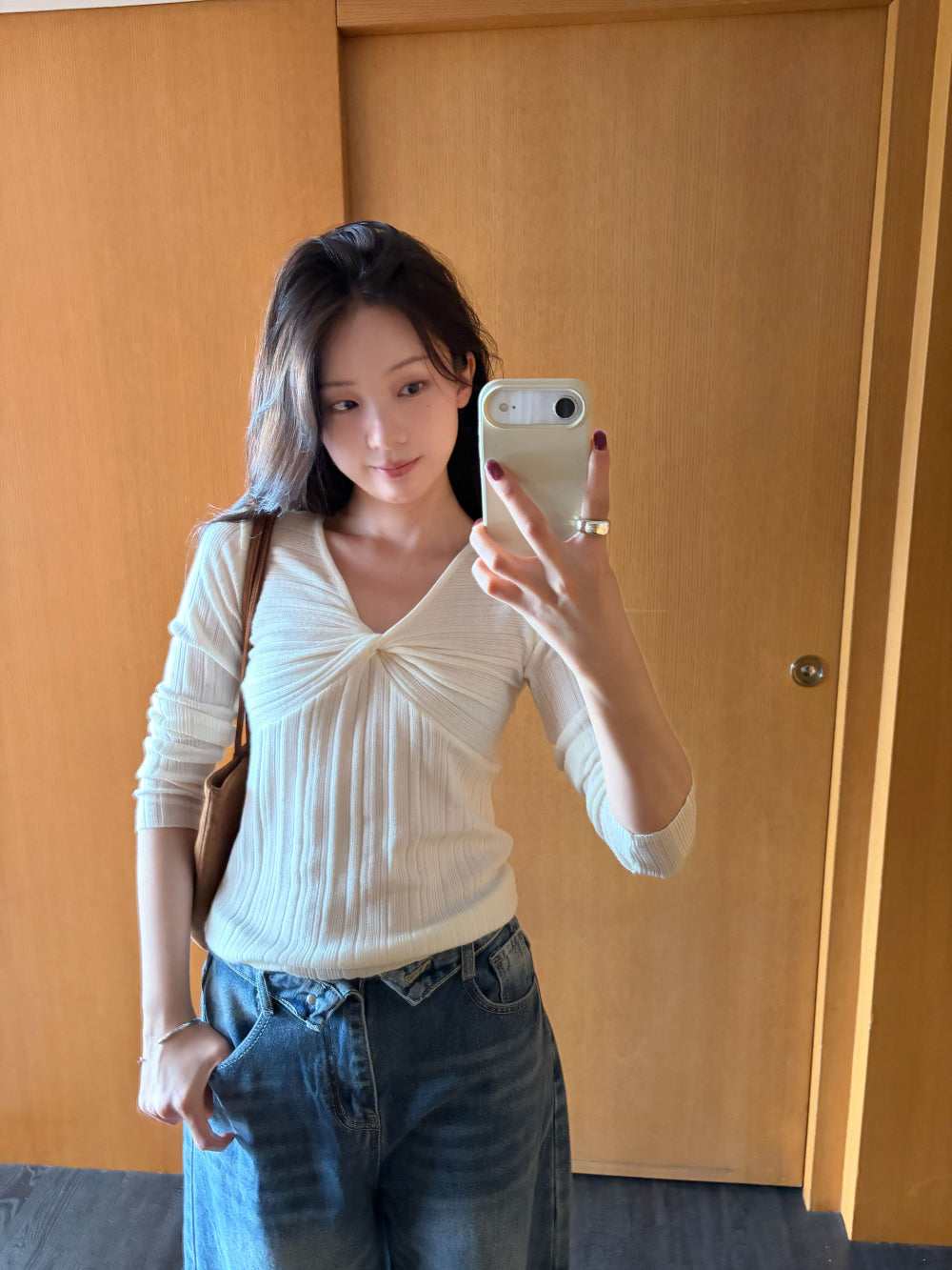 溫柔知性交叉扭結修身坑條針織衫