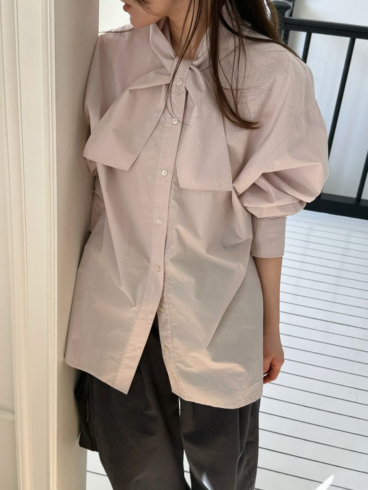 蝴蝶結綁帶襯衫 Ribbon Tie Shirt