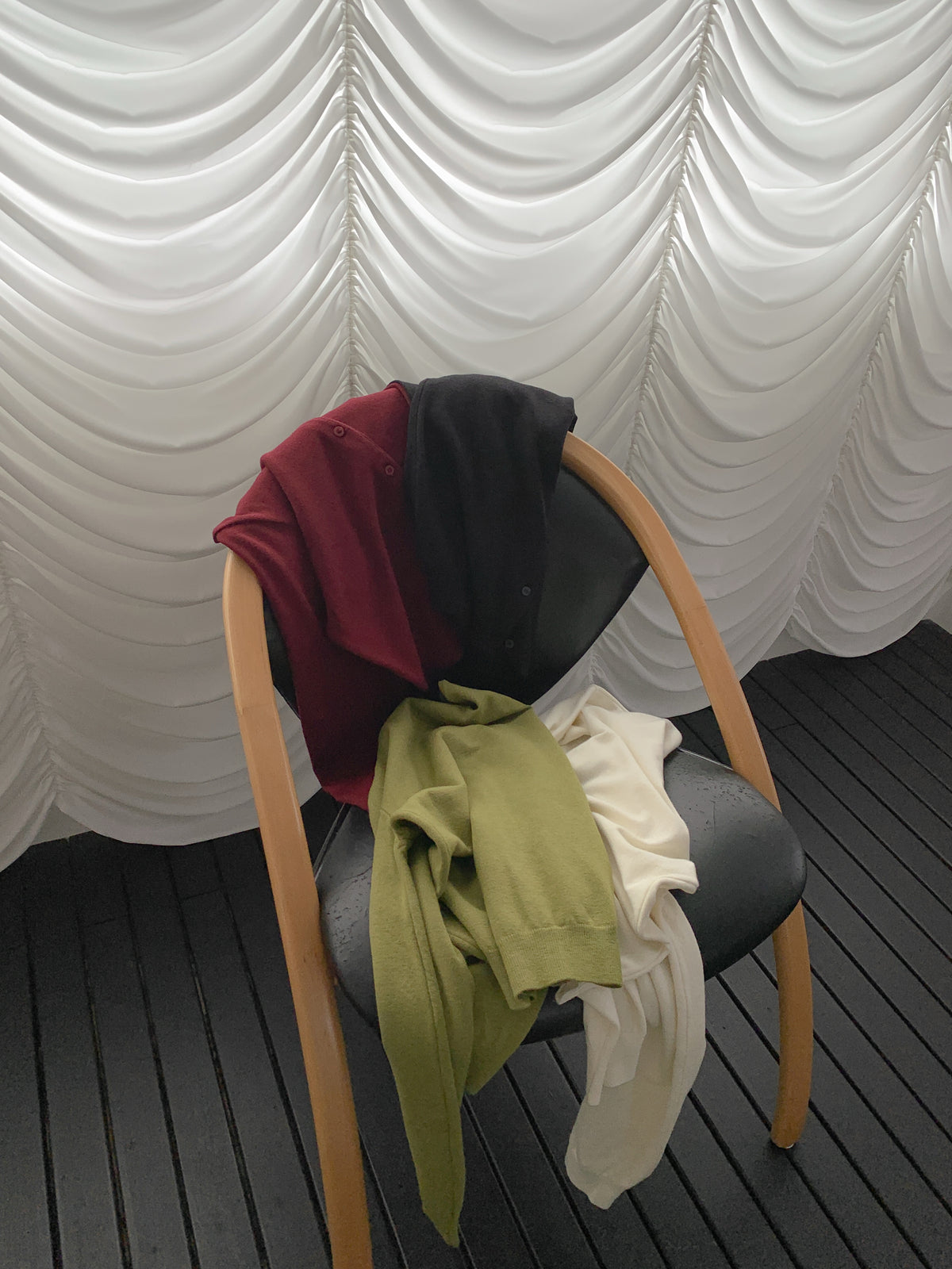 簡約知性圓領親膚針織開襟衫