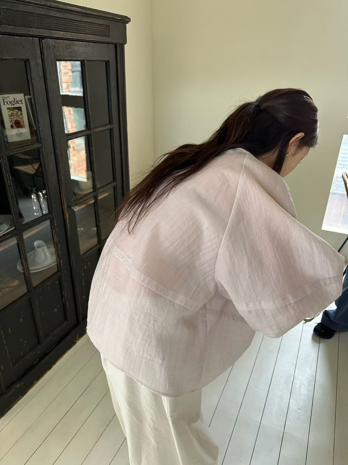 氣質純白透視感拼接燈籠袖襯衫-7