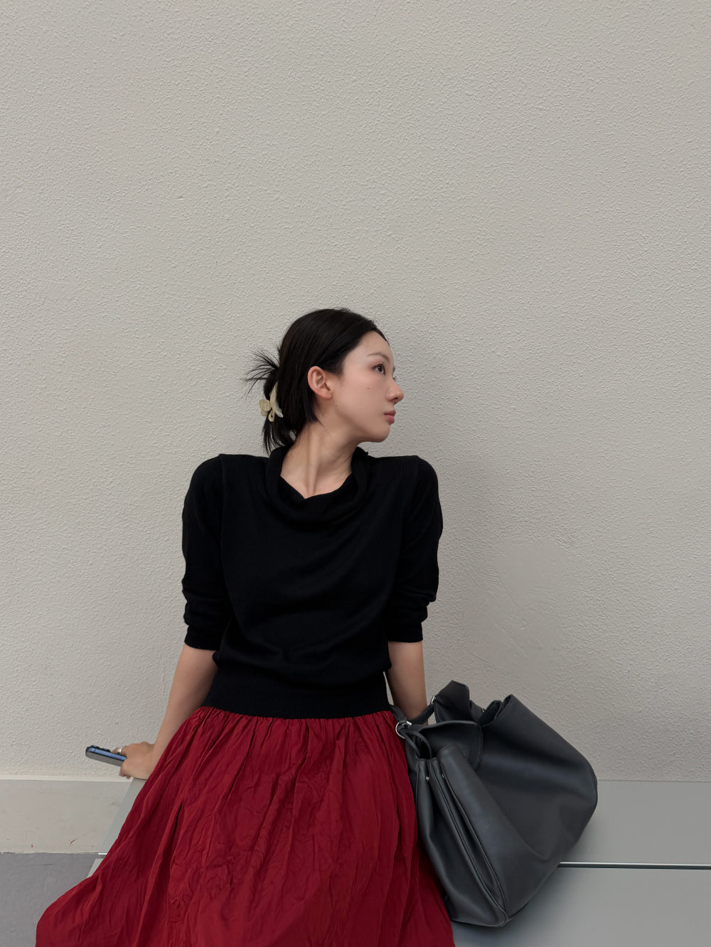 知性優雅垂墜領親膚針織衫-9