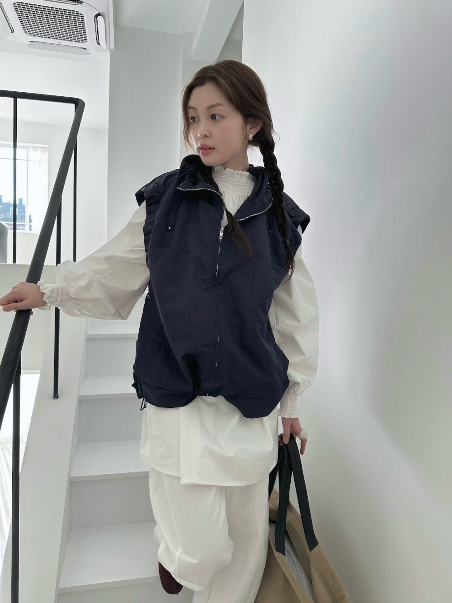 抽繩立領防風馬甲外套 Hooded Nylon Vest