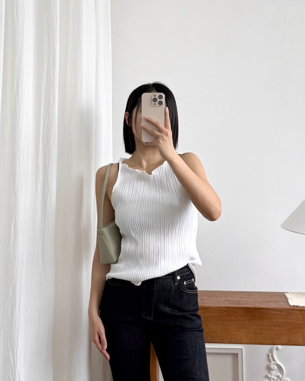 細褶背心上衣 Pleated Tank Top