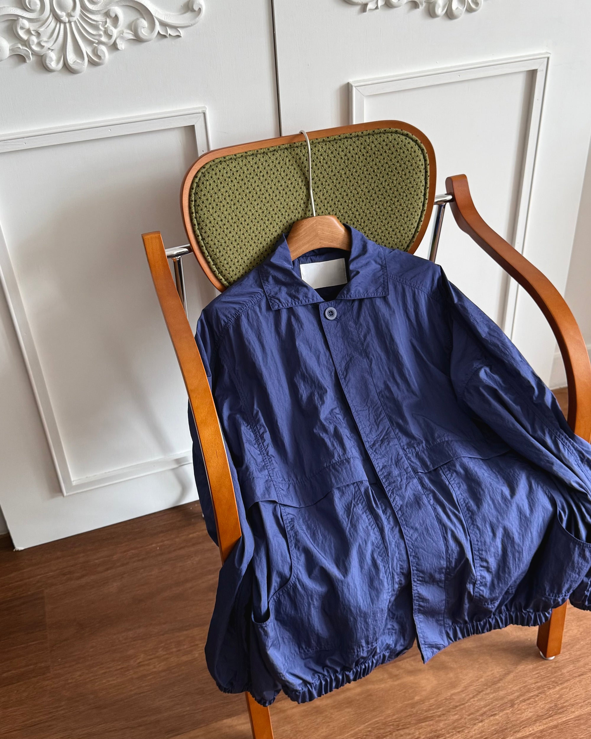 輕薄尼龍拉鍊外套 Light Nylon Zip Jacket