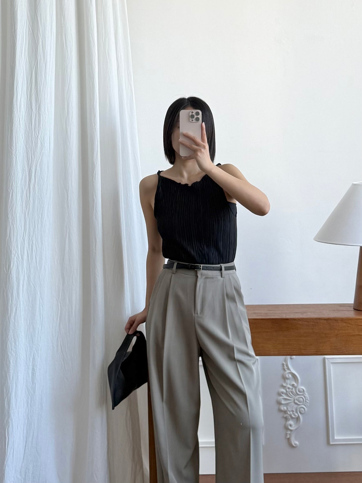 細褶背心上衣 Pleated Tank Top
