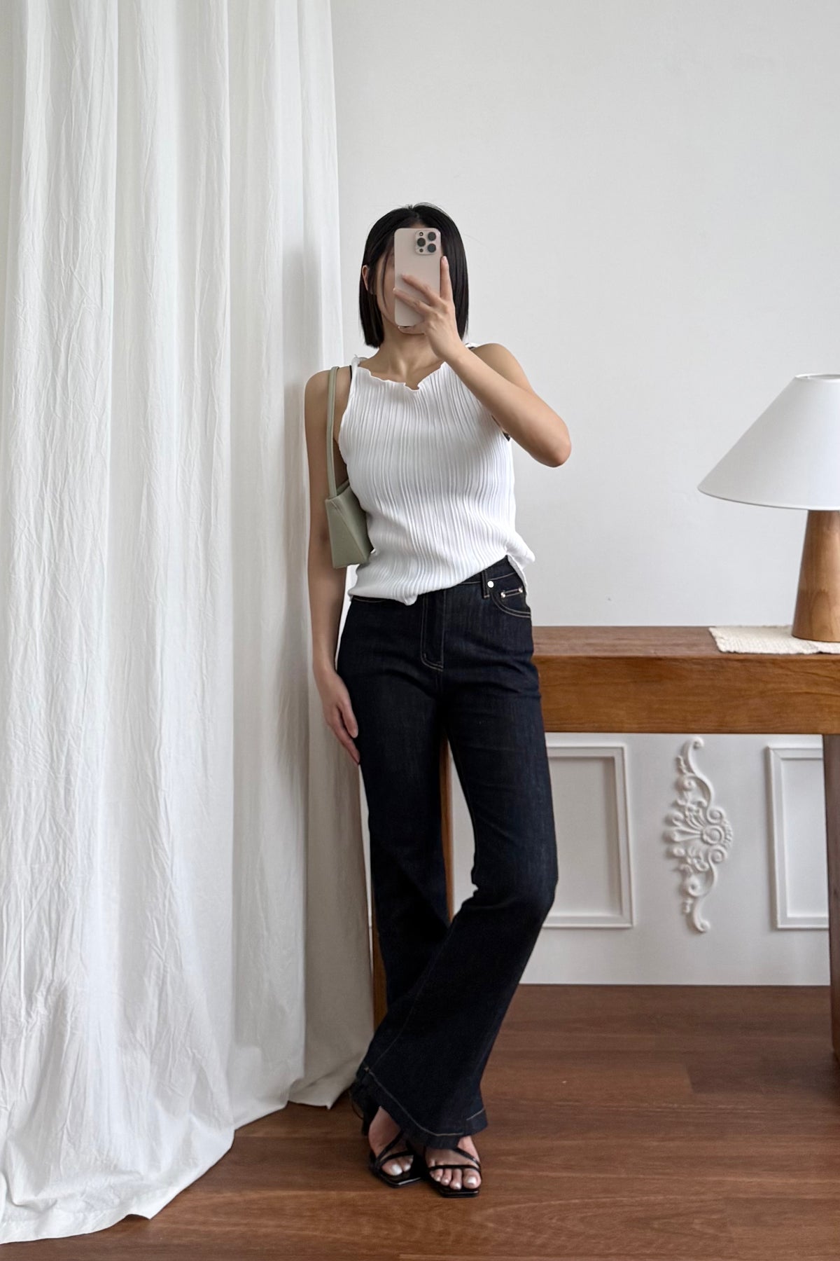 細褶背心上衣 Pleated Tank Top