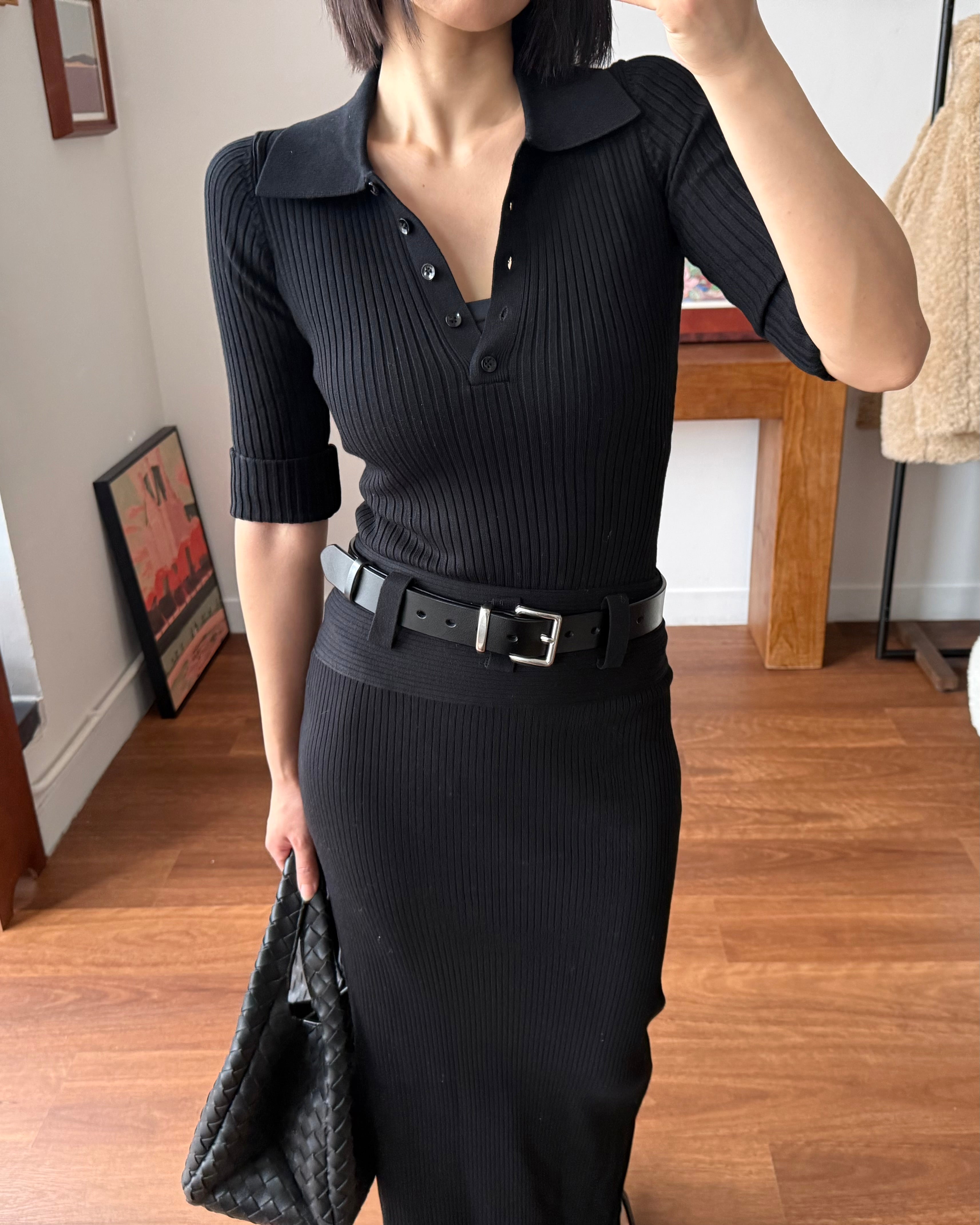 Soft Office Edit…Power in restraint — tone, texture, and structure aligned in quiet rhythm.