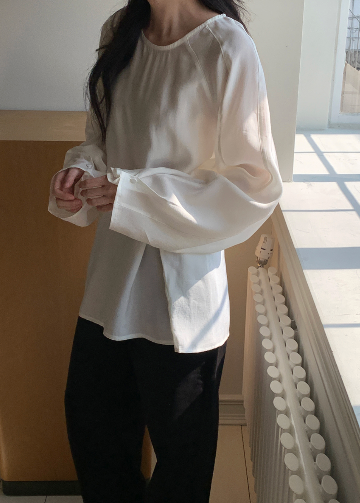 光澤垂墜感側扣襯衫