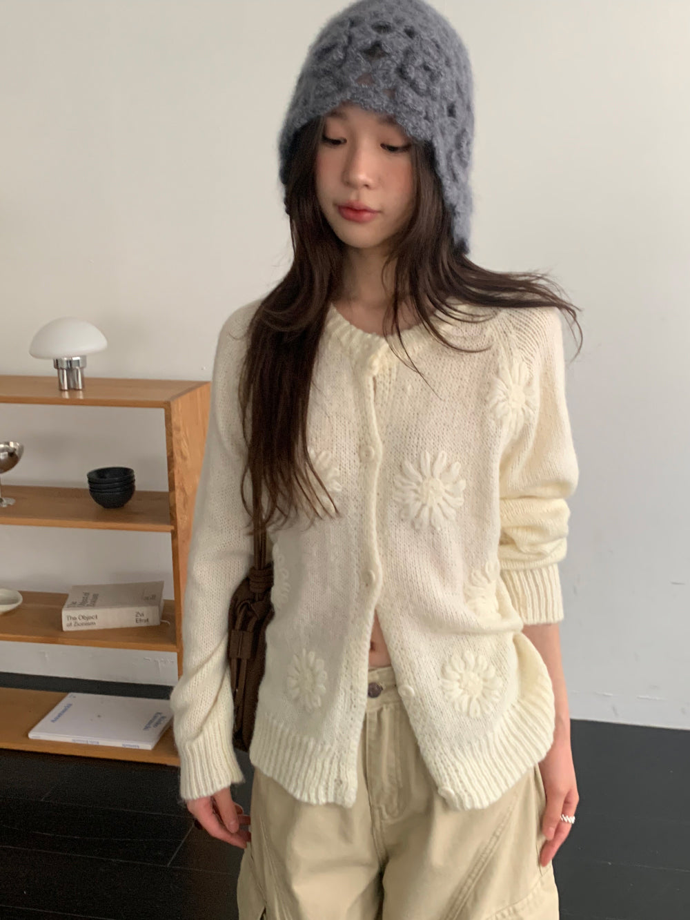 溫雅立體鉤花羊毛喀什米爾針織開襟外套