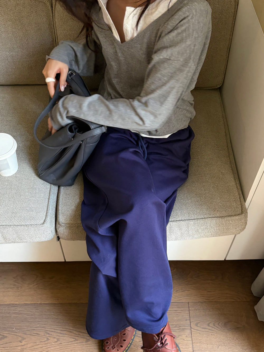 慵懶隨性蕾絲拼接垂墜寬版休閒棉褲