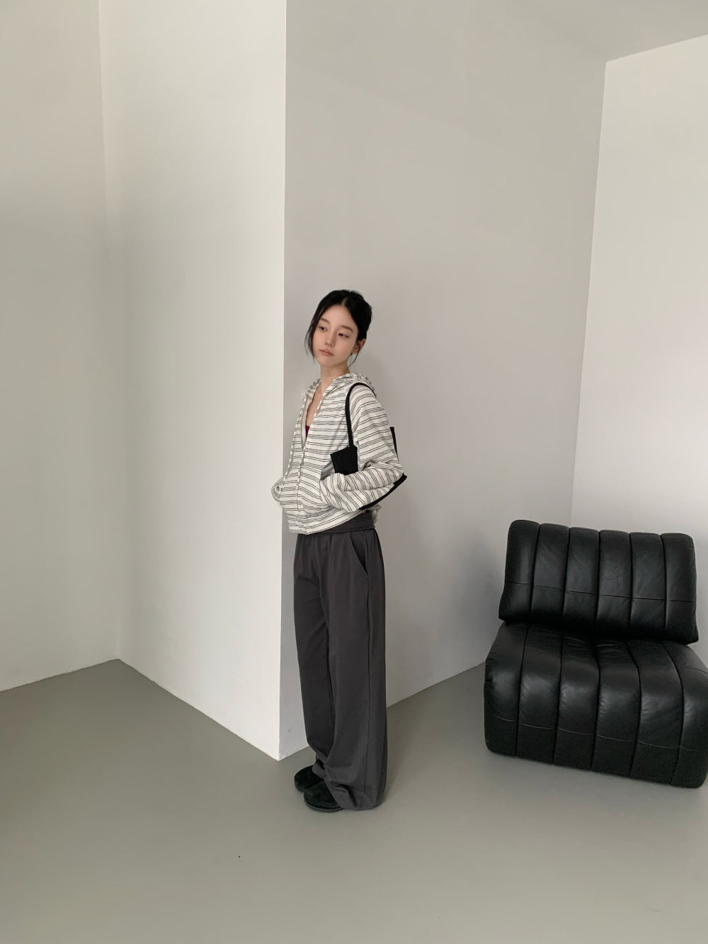 復古條紋混棉微短版連帽外套-15