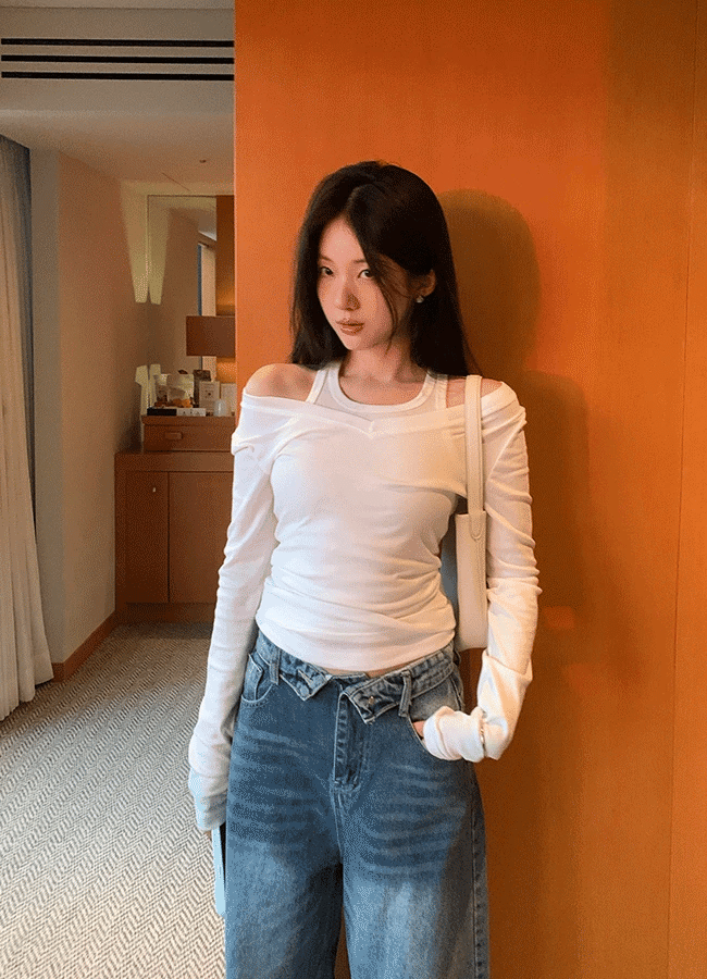 簡約隨性深V領修身彈力棉長袖背心兩件套-1